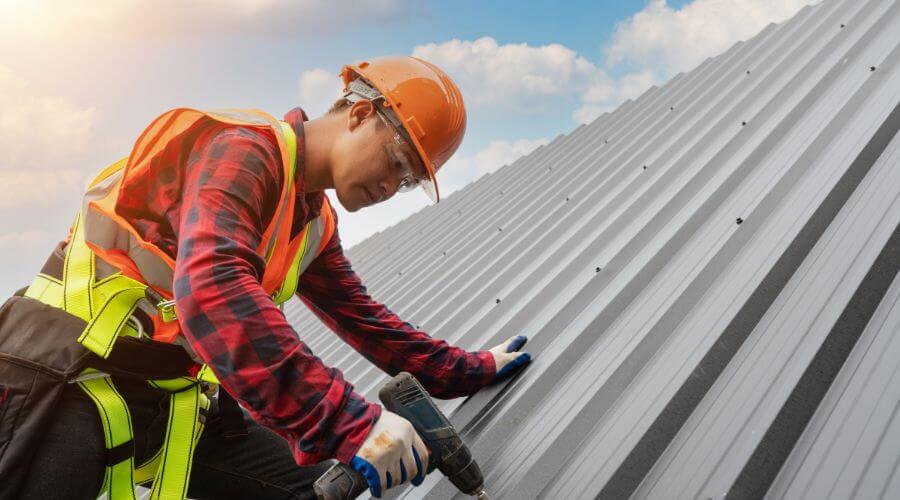 GAF certified roofer in Bellevue, IA